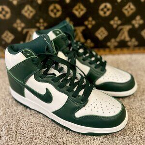 Nike Dunk High Top SP Spartan Green White Sneakers, NEW